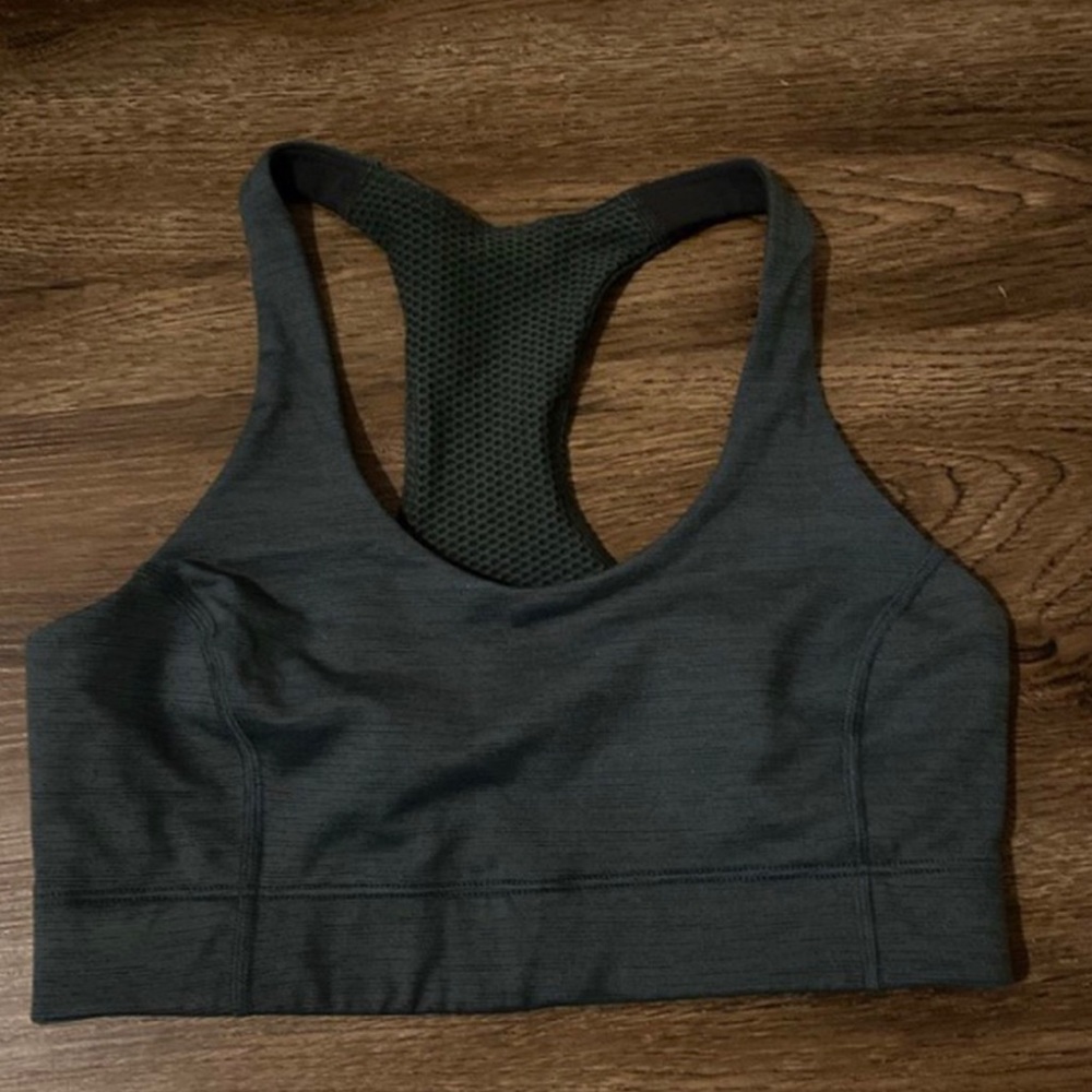 Outdoor Voices Doing Things bra size XS green